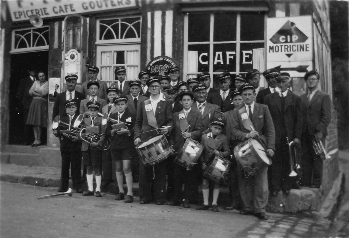 Fêtes - La fanfare après la 2e guerre